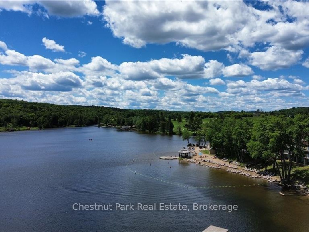 330 - 25 PEN LAKE POINT ROAD, Peninsula Lake