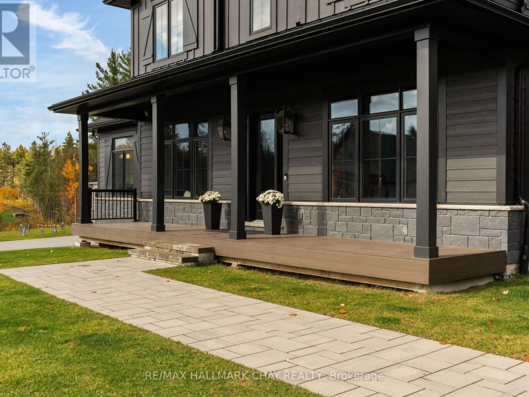 72 GEORGIAN GRANDE DRIVE, 