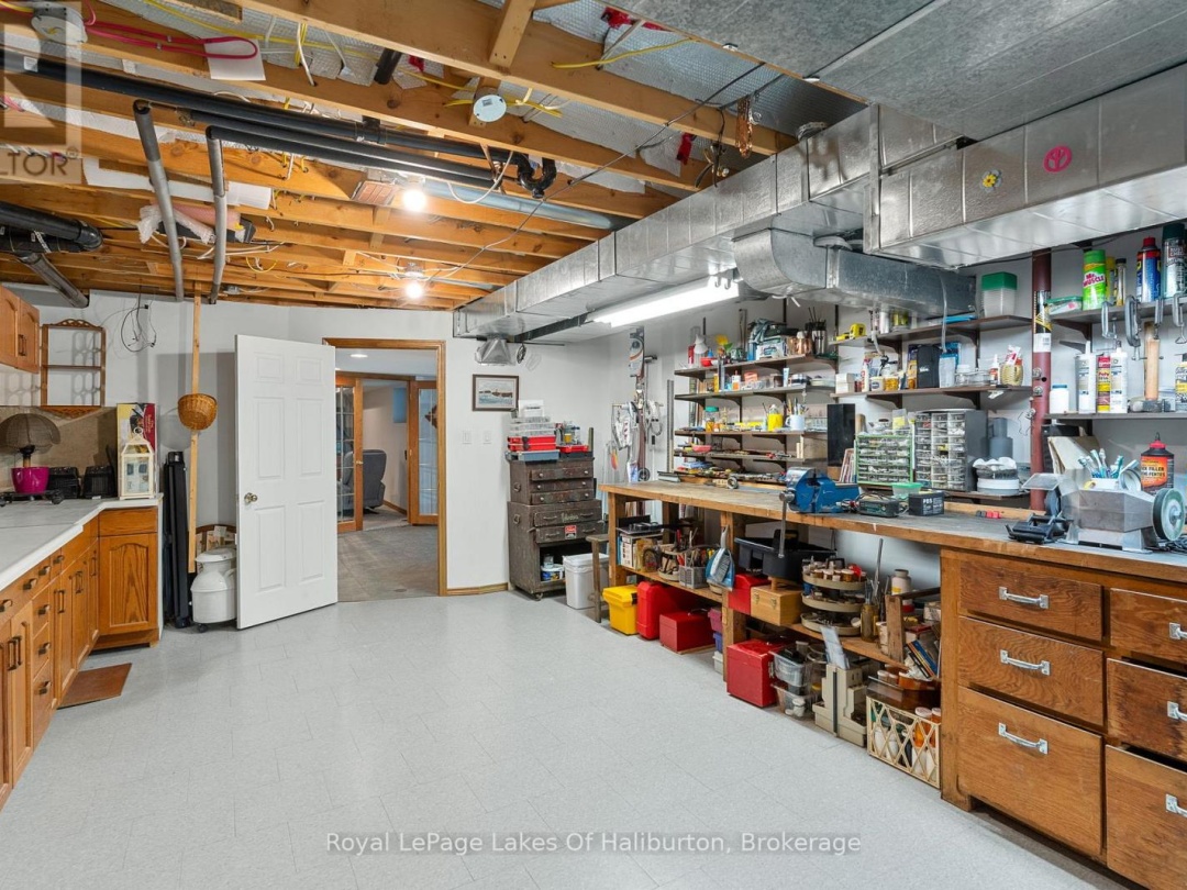 1089 PIONEER ROAD, 