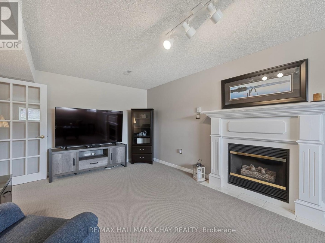 41 Carter Crescent, Orillia