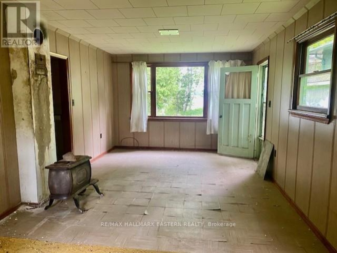 10 VERN COURT, 