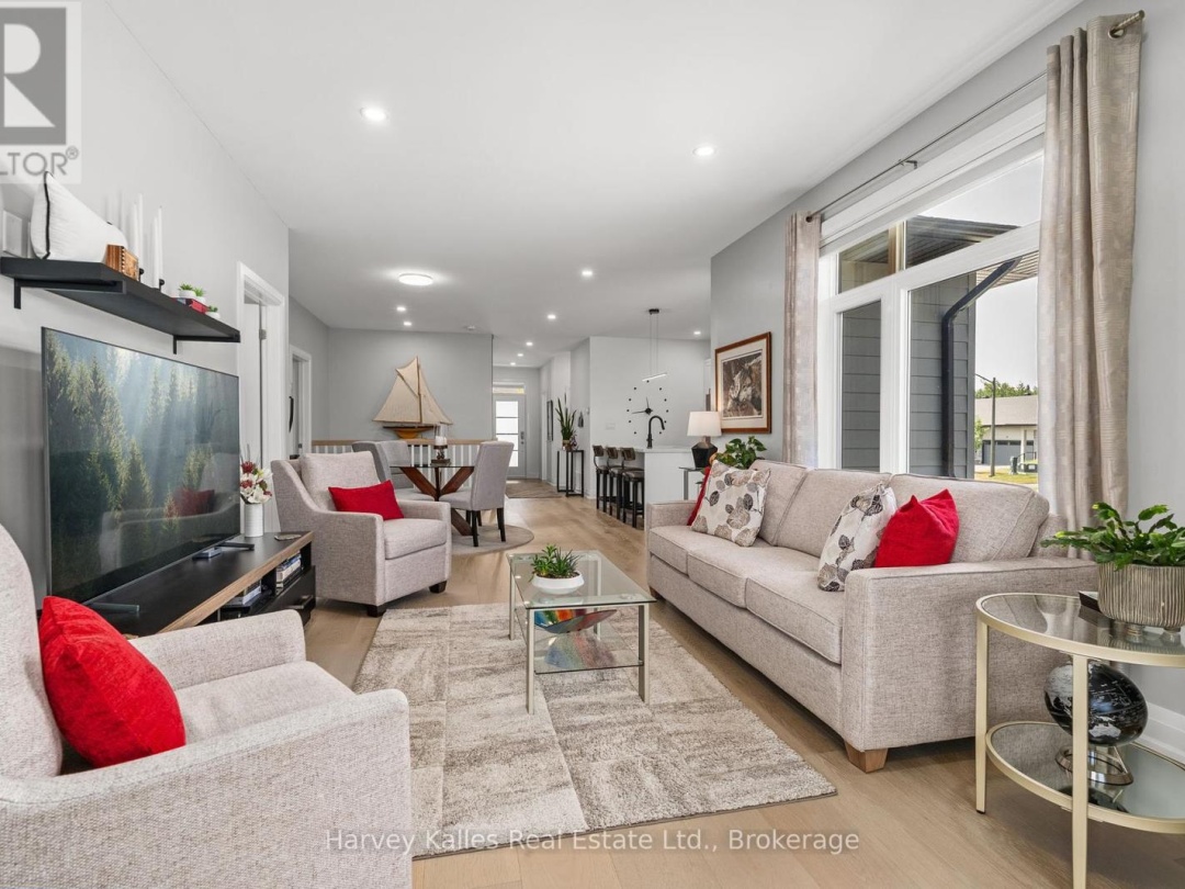 5 BLUE BIRCH LANE, 