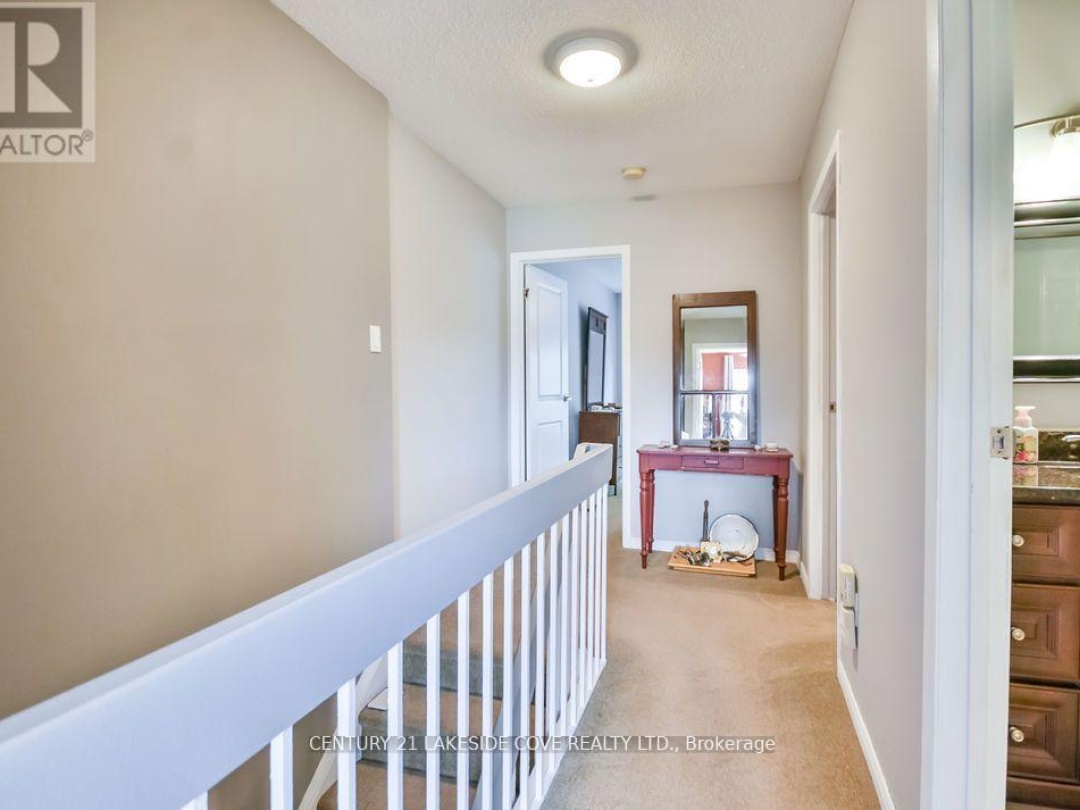 UNIT #7 - 70 LAGUNA PARKWAY, 