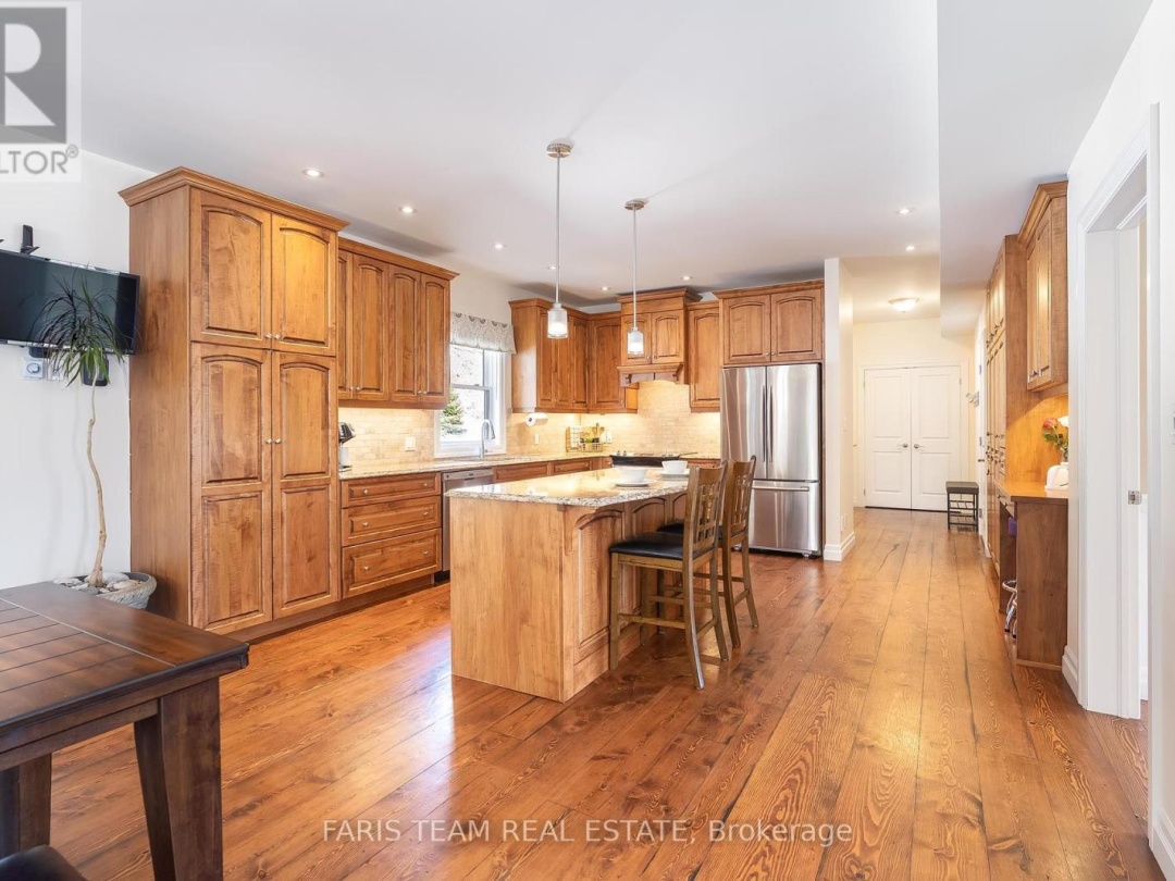 156 DEERFOOT TRAIL, 