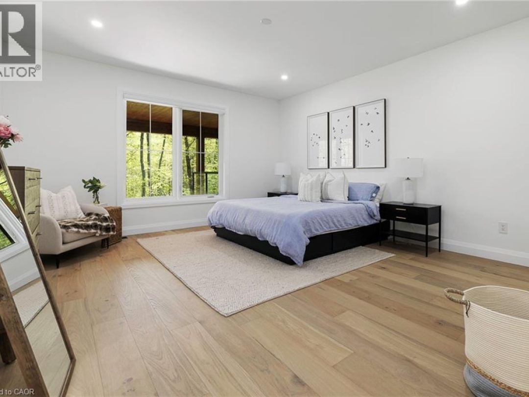 14 ST GEORGES Court, 