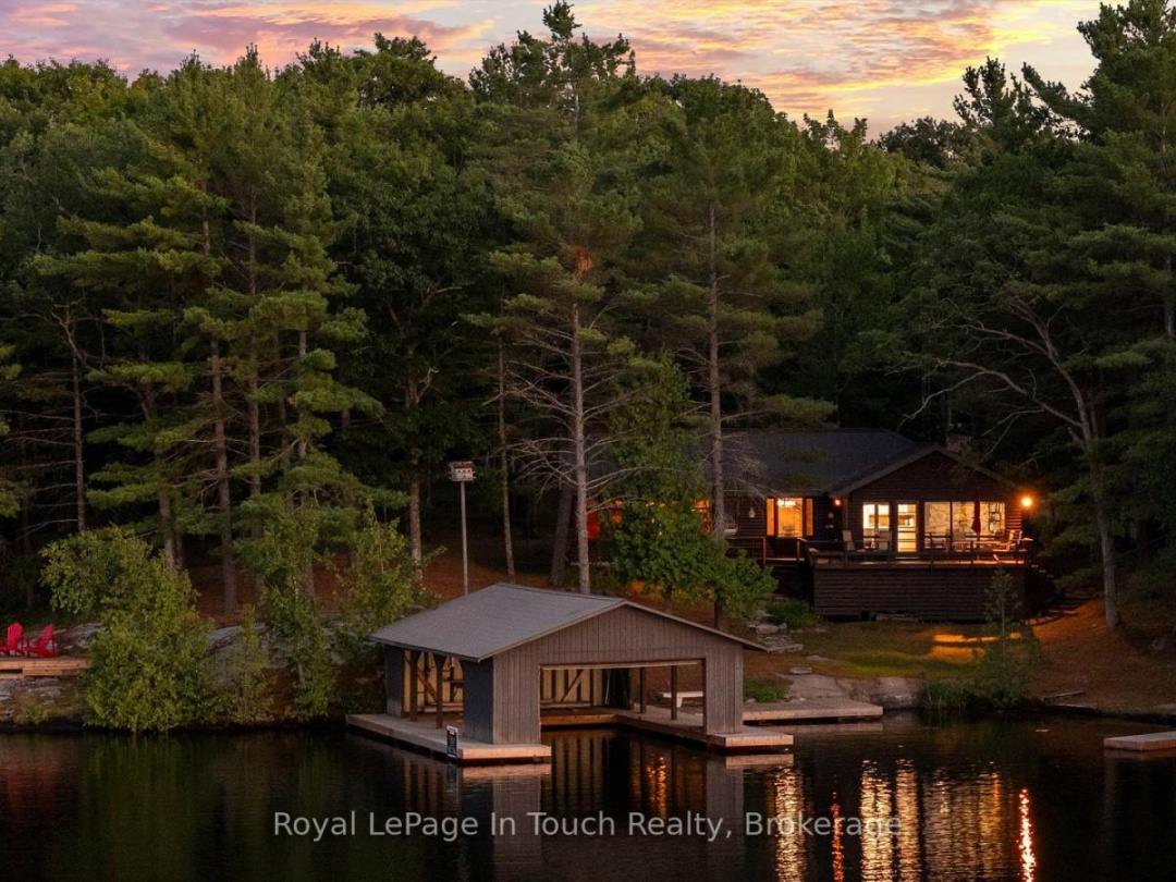 211 PICKEREL POINT ROAD, 