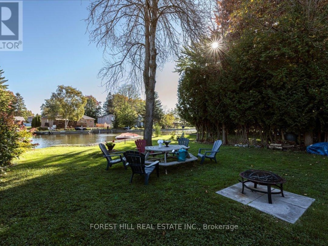 67 LAKE AVENUE, Lake Simcoe