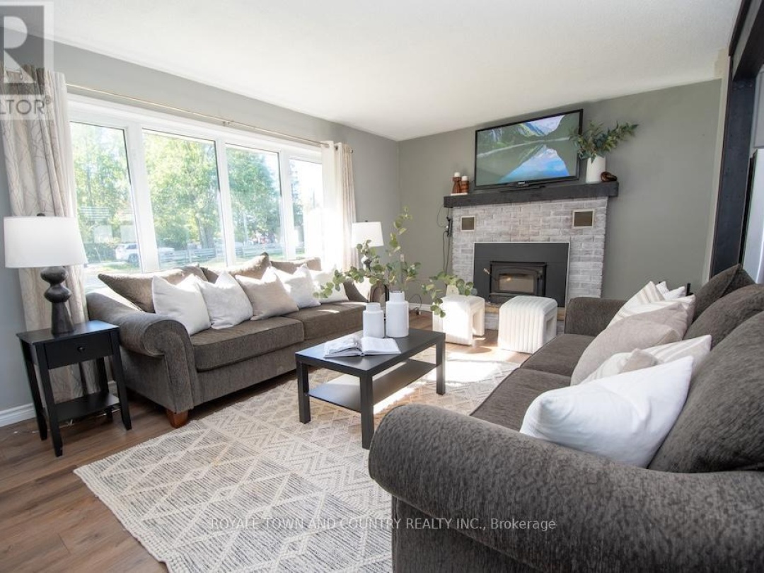 187 SKYLINE ROAD, 