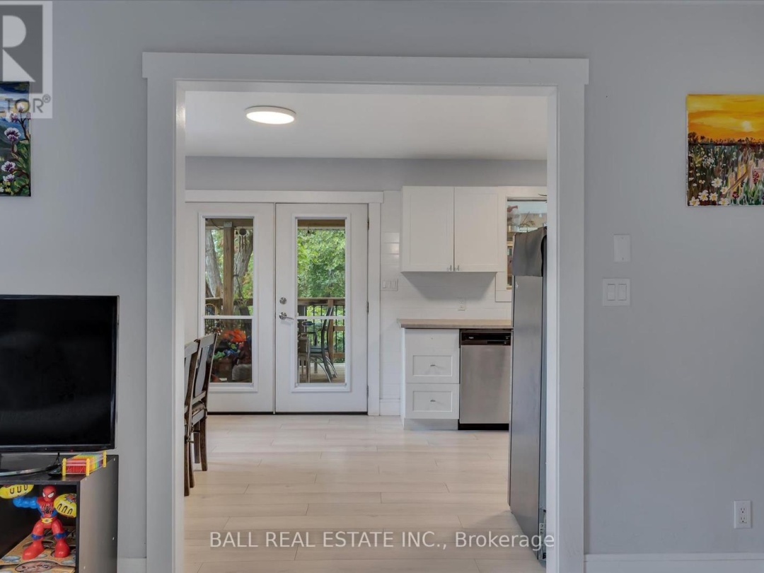 32 CHERRYHILL STREET, 