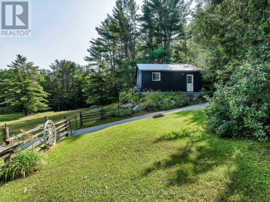 1069 KIRK LINE E, 