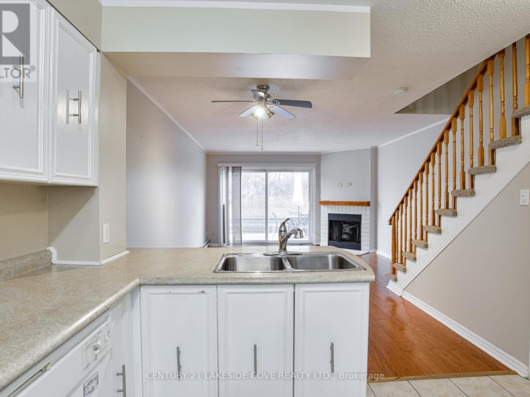 UNIT #37 - 11 LAGUNA PARKWAY, 