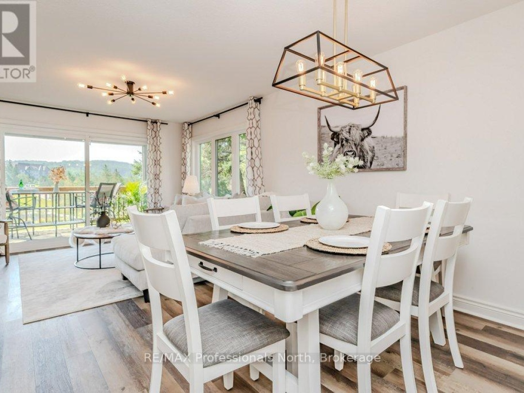 105 - 33 DEERHURST GREENS, Peninsula Lake