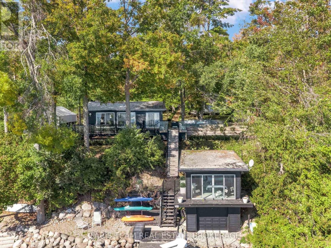 45 IVY LANE, 