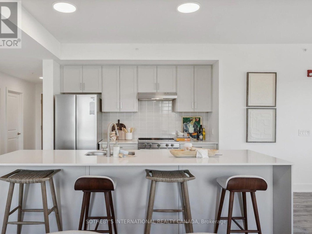 308 - 19B WEST STREET N, 