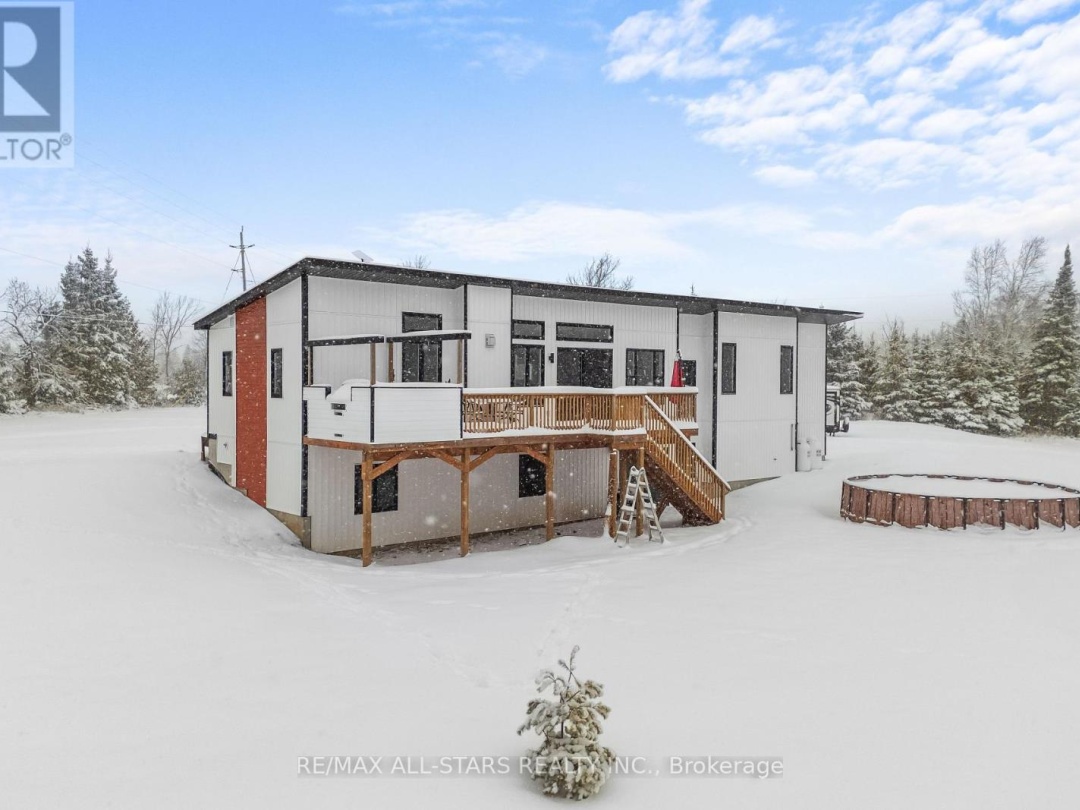 1062 NORTHLINE ROAD, 