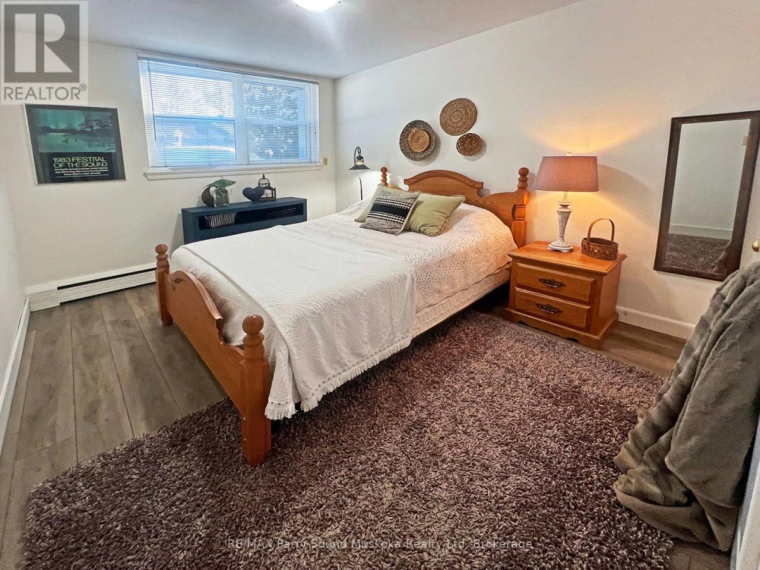 4 - 118 ISABELLA STREET, Parry Sound
