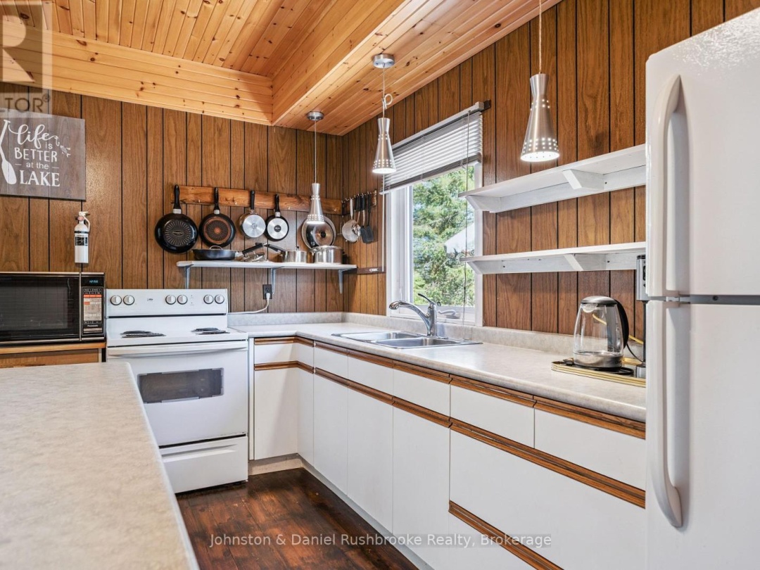 148 SMOOTH ROCK ROAD, 