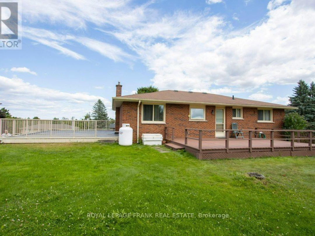 357 THE CAPTAINS CORNERS, 