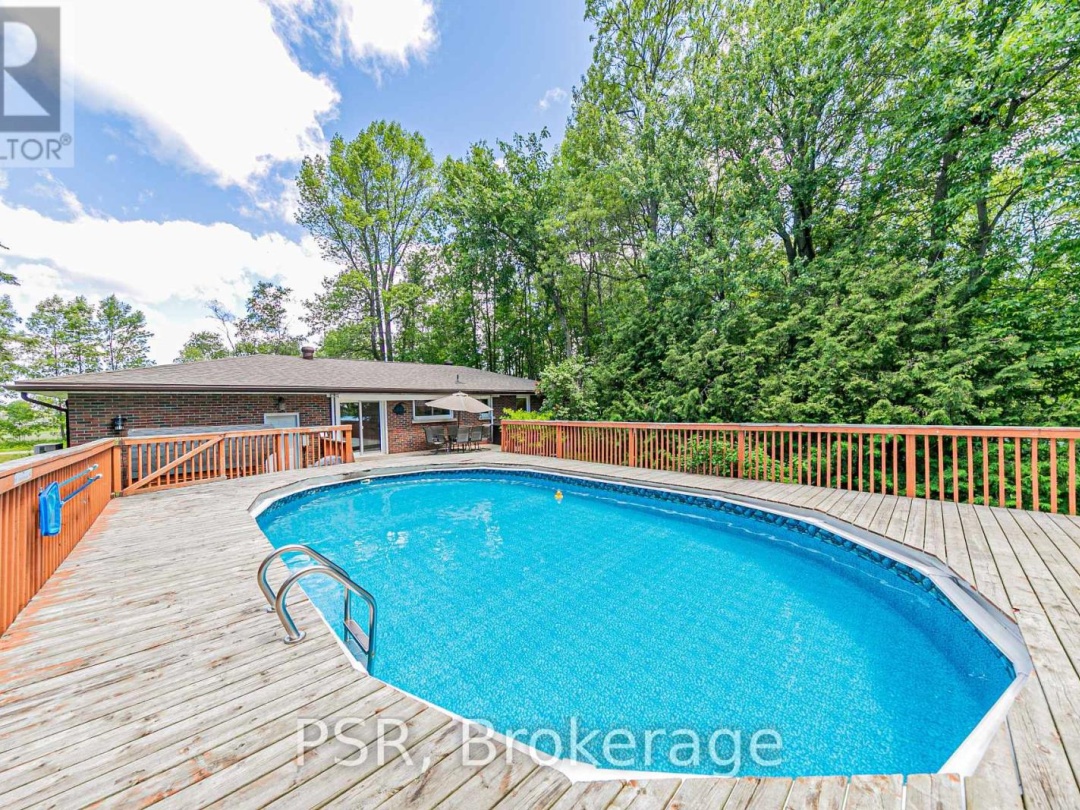 4453 Orkney Beach Road, Lake Simcoe