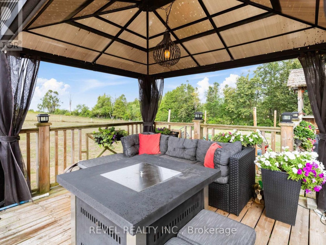 1578 STURGEON ROAD, 