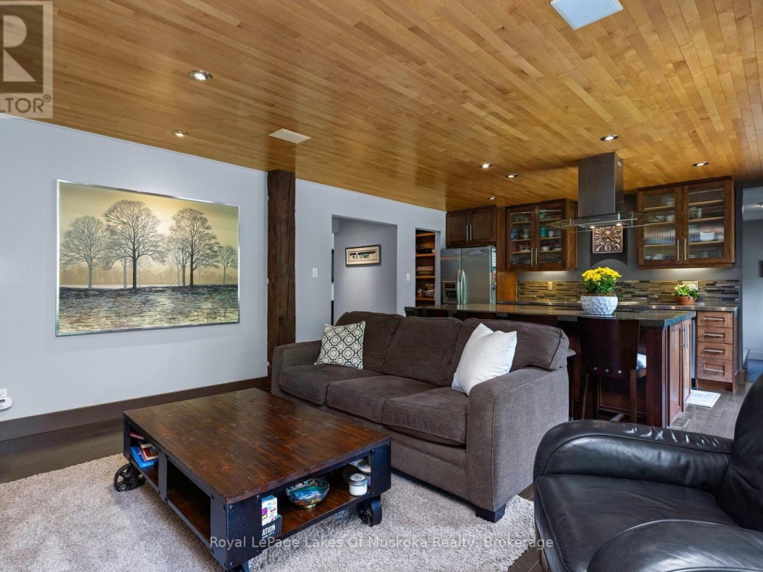 31 CURLING ROAD, 