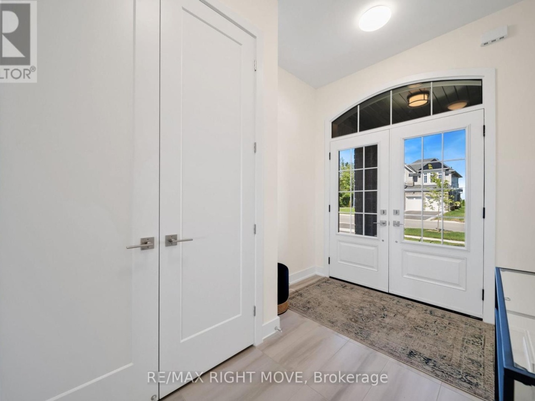 3194 ORION BOULEVARD, 