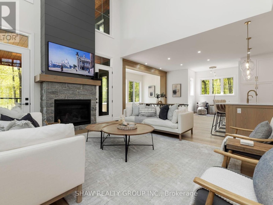 14 ST GEORGES COURT, 