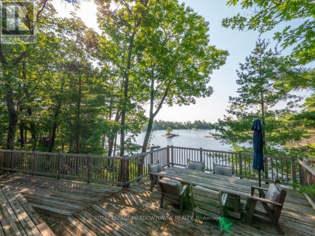 460 Island, Georgian Bay