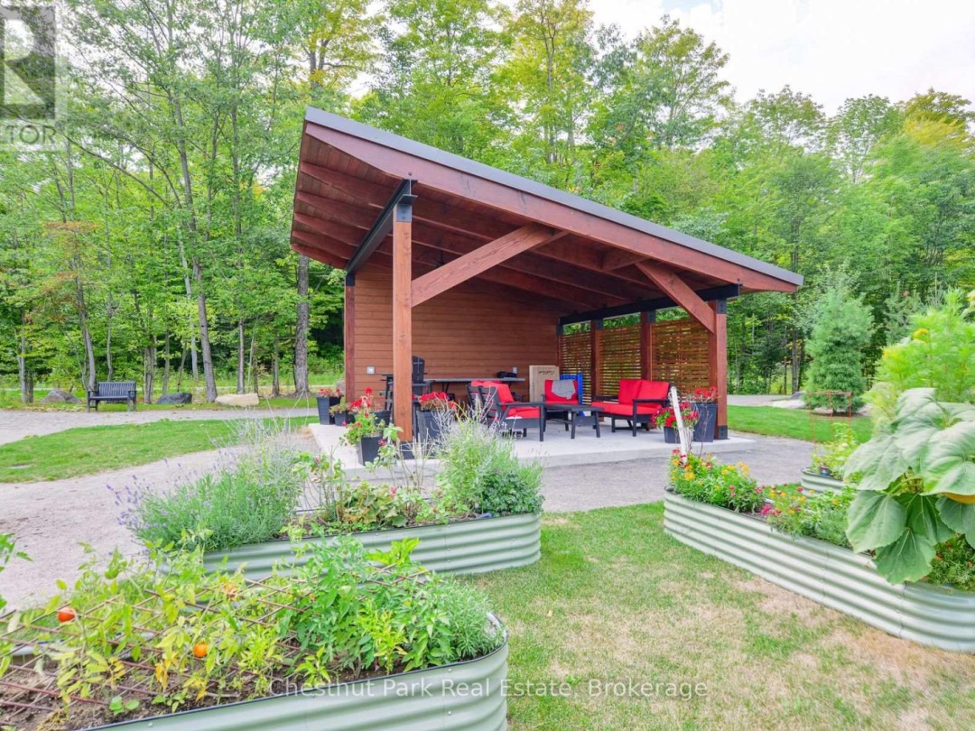 403 - 20 CAMPUS TRAIL, 