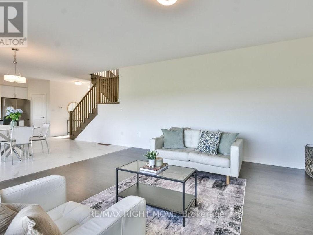 3721 QUAYSIDE DRIVE, 