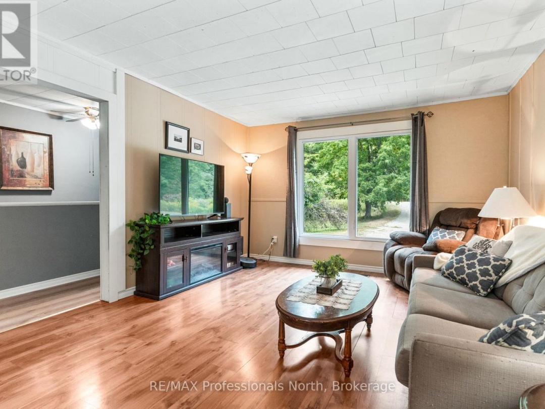 3866 DEEP BAY ROAD, 