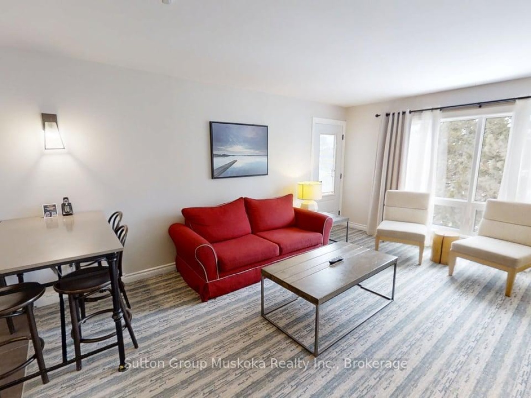 52-305 - 1235 DEERHURST DRIVE, Peninsula Lake