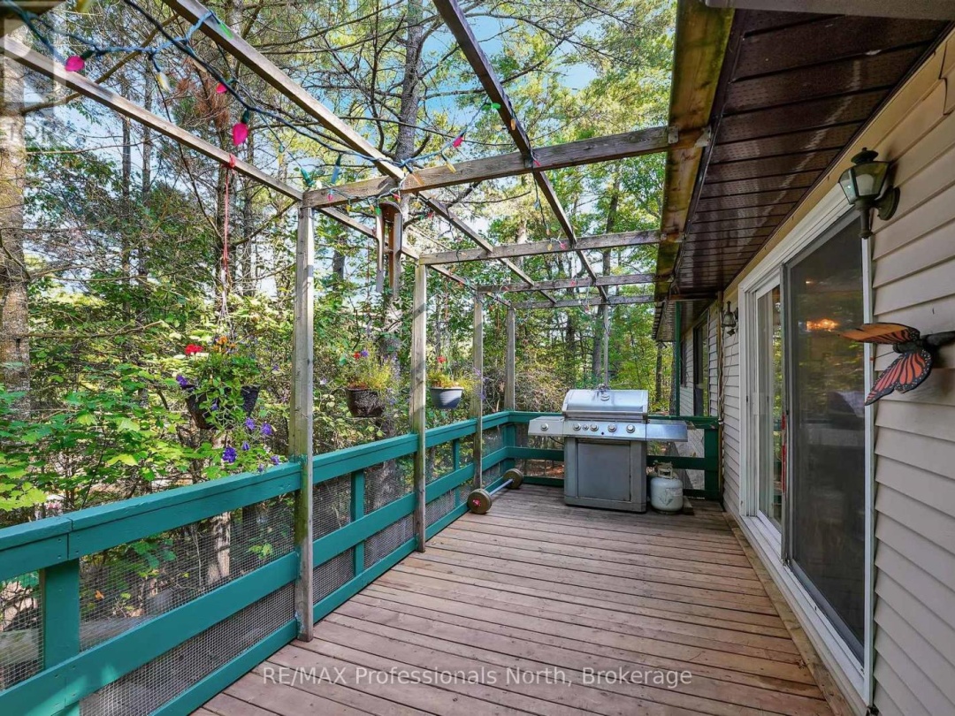 1021 MILLWOODS ROAD, 