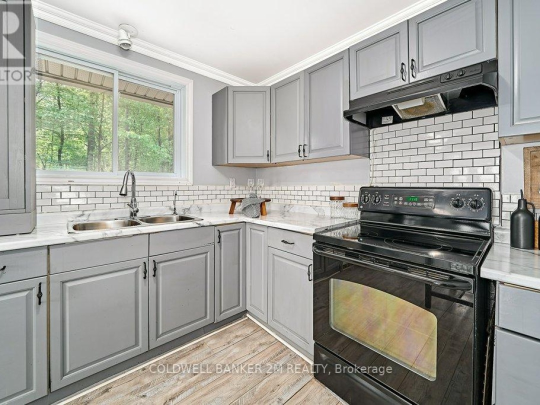 3820 WEST CANAL ROAD, 