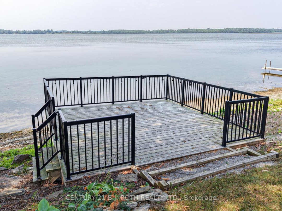 71 CAMPBELL BEACH ROAD, 