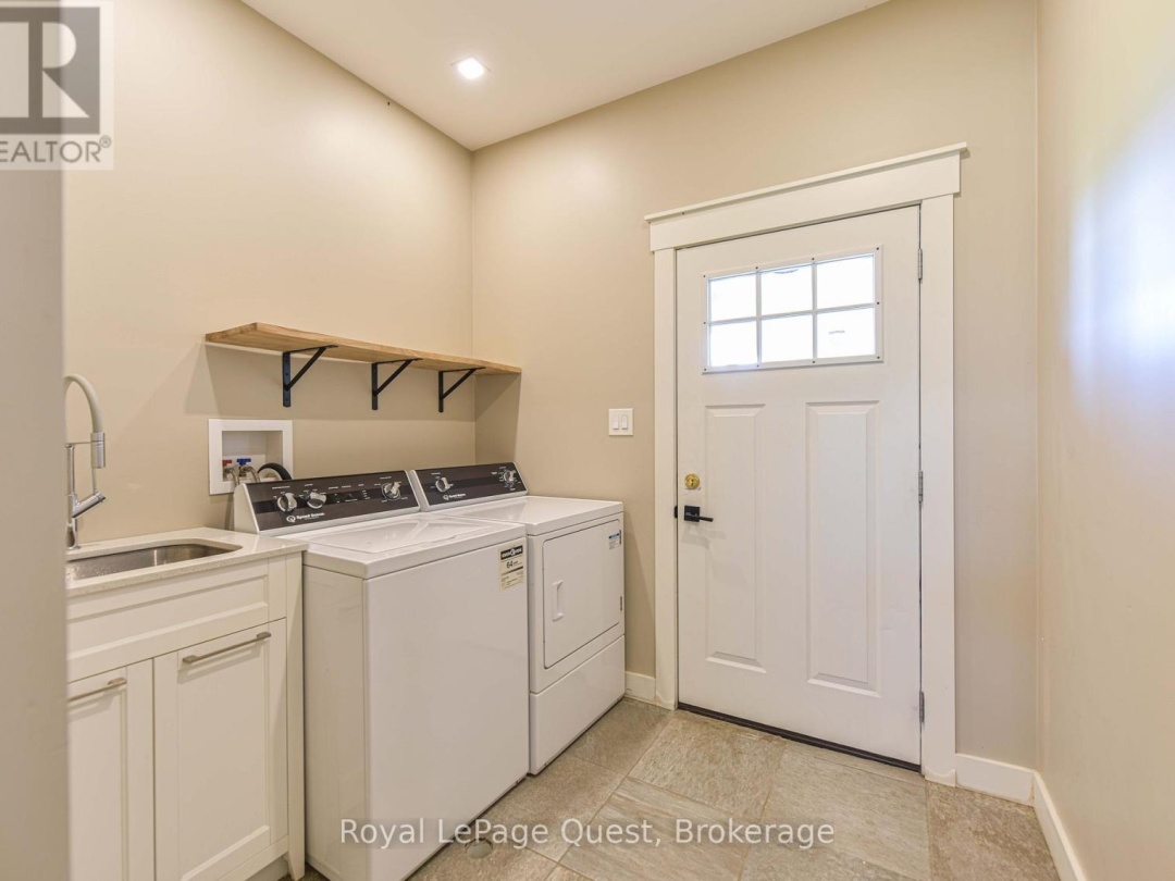 7761 Mcarthur Side Road, Ramara