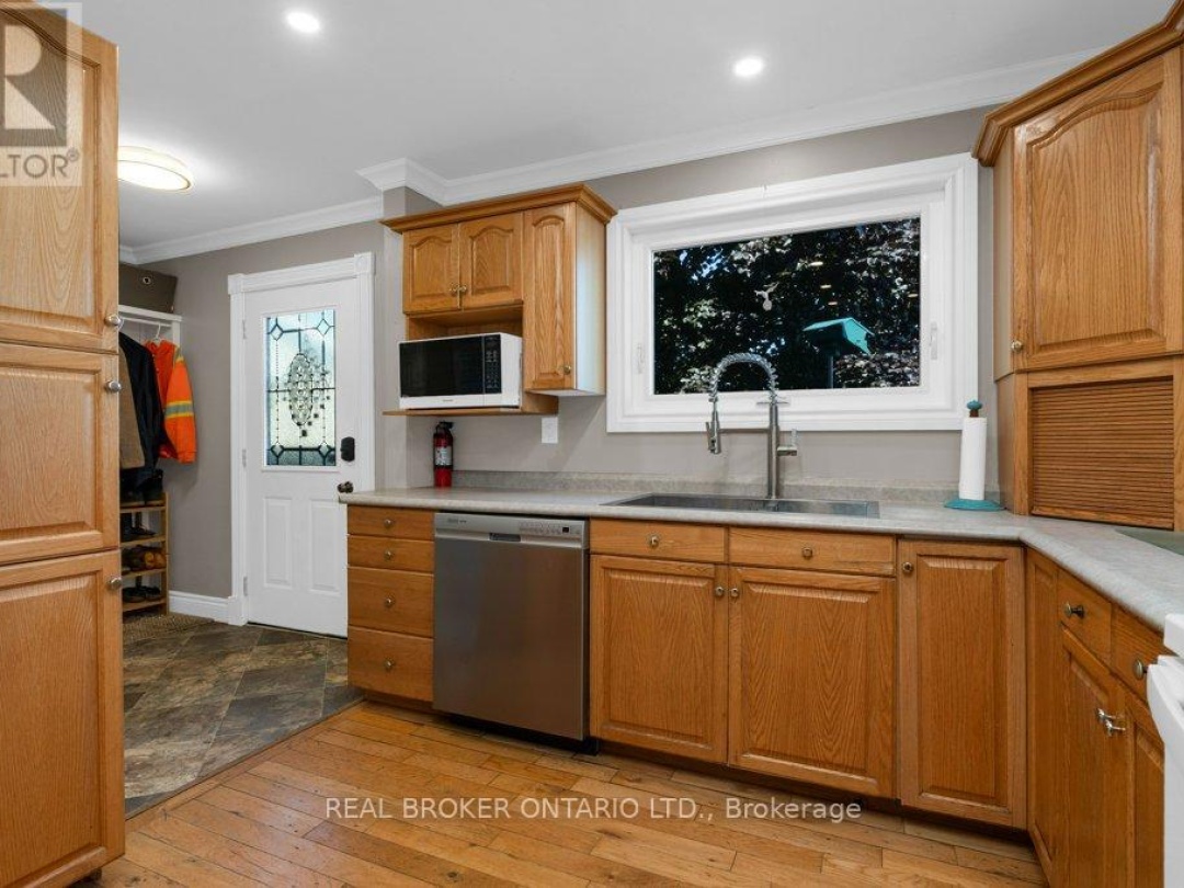 1909 WOODS BAY ROAD, 