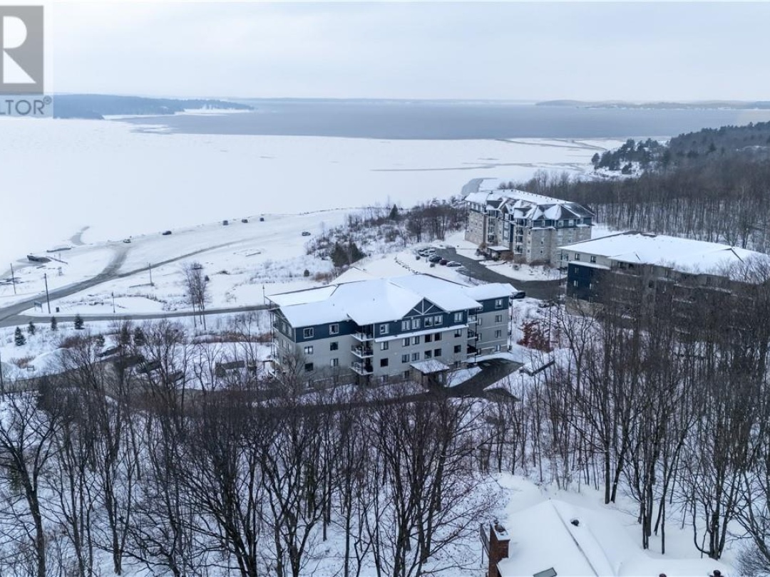 11C Salt Dock Road Unit# 404, Parry Sound
