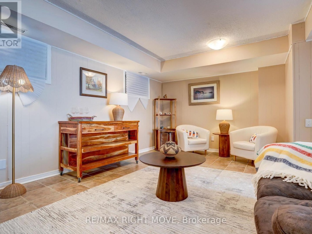 363 TALLWOOD DRIVE, 