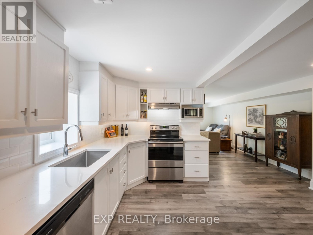 370 HOMEWOOD AVENUE, 