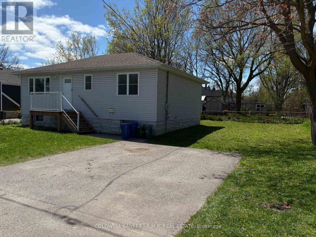 33 Douglas Street, Orillia