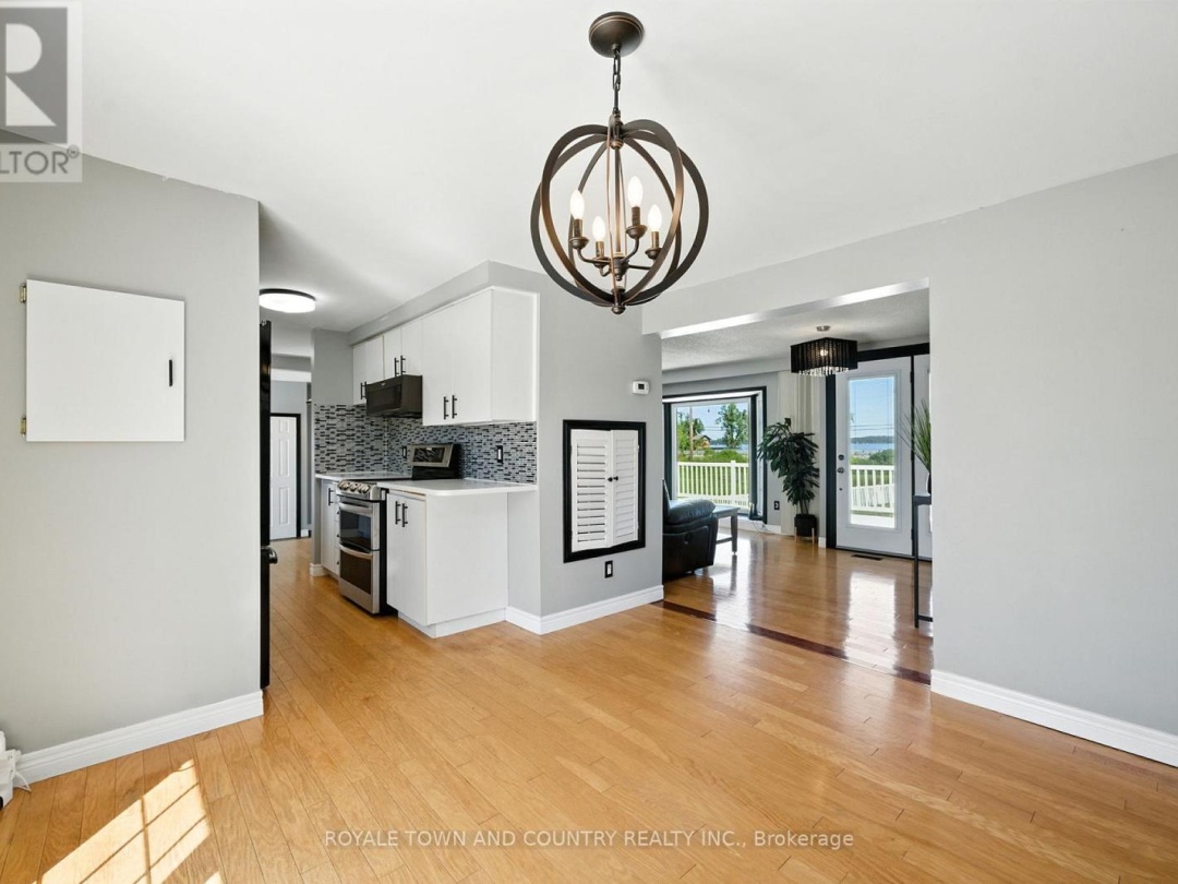 128 PEARNS ROAD, 