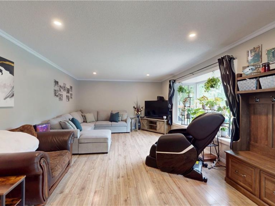 4557 TRENT Trail, 