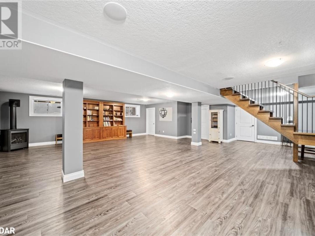 2085 Warminster Road, Severn