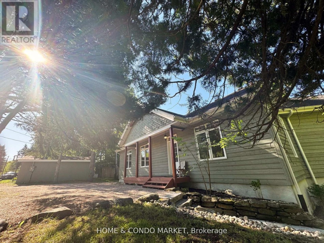 14 CHARLES AVENUE, Manitouwabing Lake