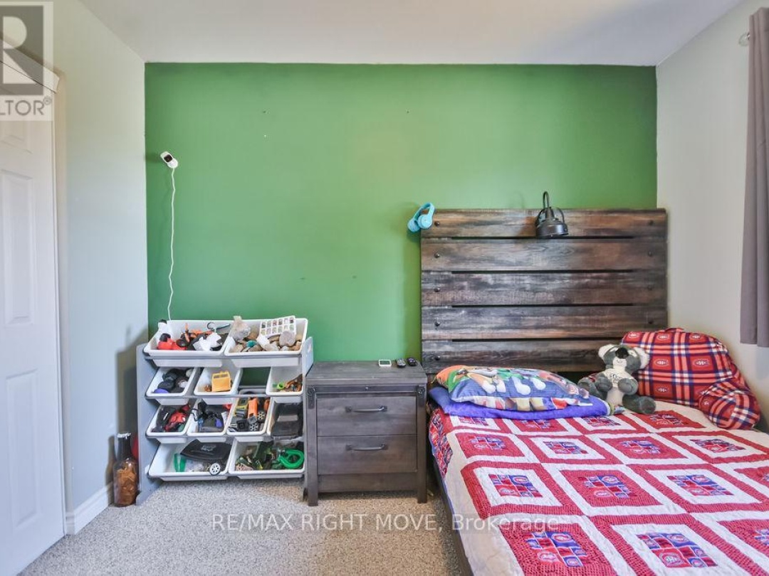 2909 FAIRGROUNDS ROAD, 