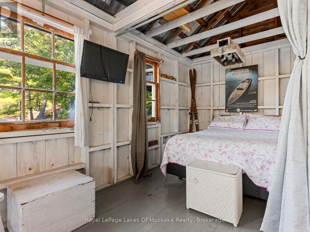 4 - 1379 MUSKOKA ROAD 169, Pine Lake