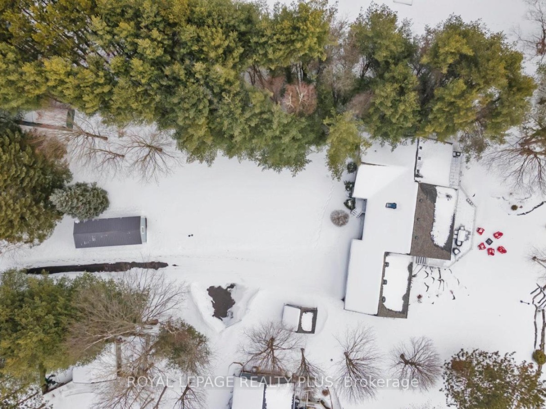 16 BLACK BEAR DRIVE, Burnt River