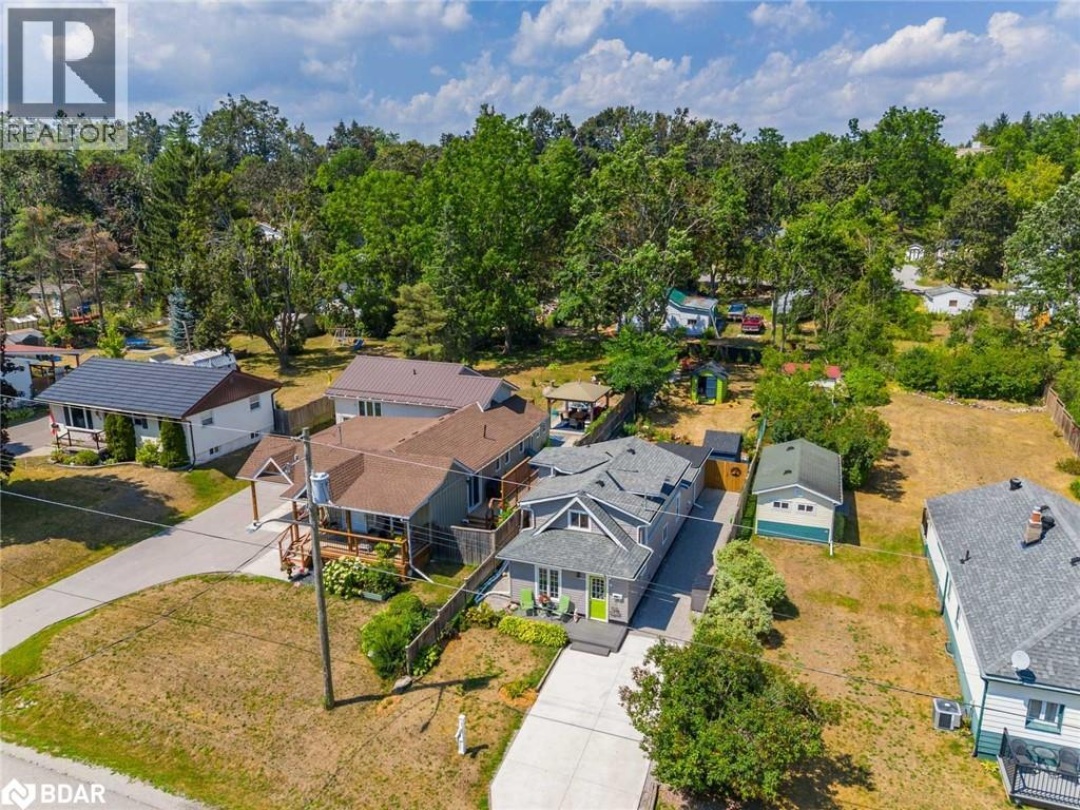370 HOMEWOOD Avenue, 