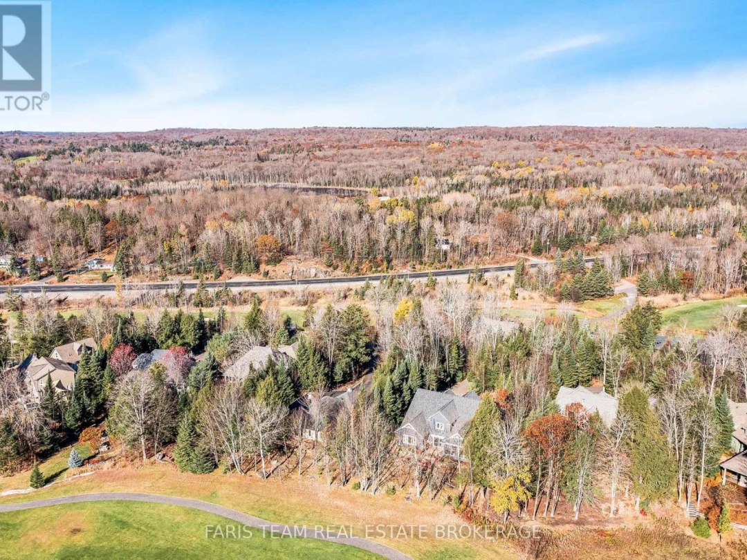 19 DEERHURST HIGHLANDS DRIVE,